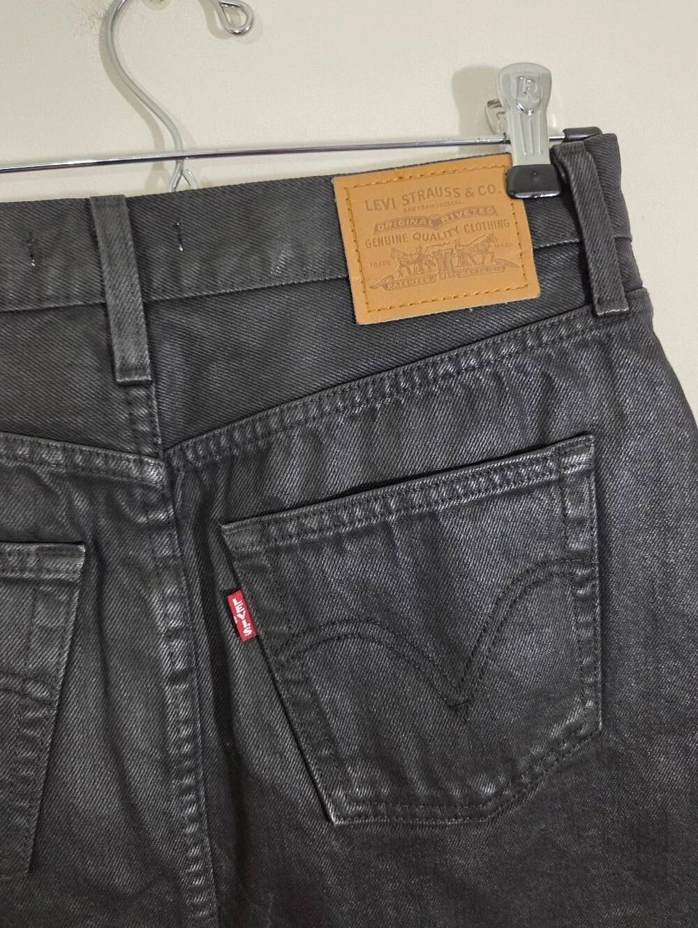 NWT Levi's Icon Skirt Black Coated Non Stretch Denim Raw Hem Moto Grunge Size 25